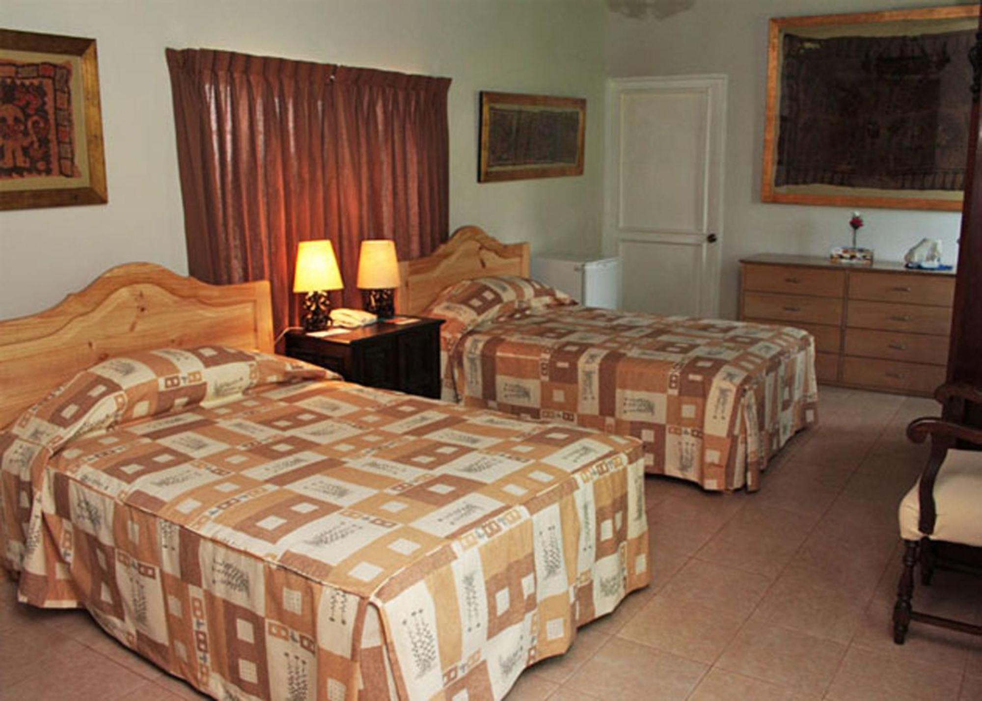 נאסקה Hotel Majoro מראה חיצוני תמונה