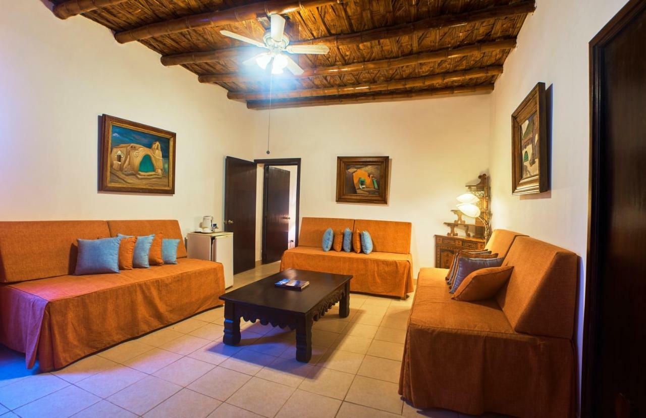 נאסקה Hotel Majoro מראה חיצוני תמונה